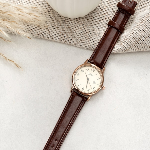 montre vintage en cuir tressé / rumeurs quartz / montre bohème minimale / montre-bracelet minimale / cadeau pour elle