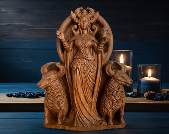 Hecate Goddess of Witchcraft and Magic Statue Pagan Mythical Goddess Figurine Hecate Statue Greek Goddess for Pagan Home Altar Kit Wicca Art
