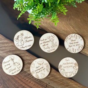 Set di 20 bomboniere personalizzate per gli ospiti / Regali di ringraziamento tagliati al laser / Magneti in legno personalizzati / Regali omaggio per ogni occasione