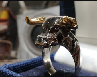 The Bull ring, Sterling Silver, black bull, animal jewelry, unique jewellery