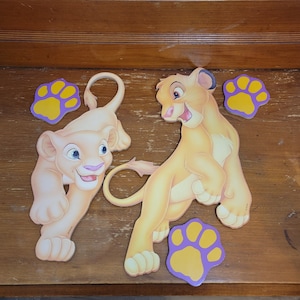 Cru! Walt Disney, O Rei Leão - Conjunto de 5 recortes de papelão, Simba, Nala e pegadas