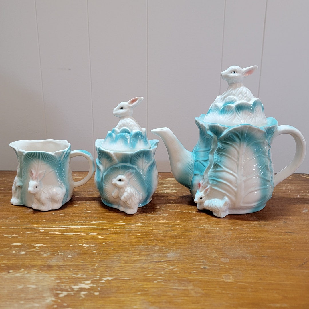 Vintage Cyan Blue and White, Bunny Rabbit and Cabbage Ceramic Tea Pot ...