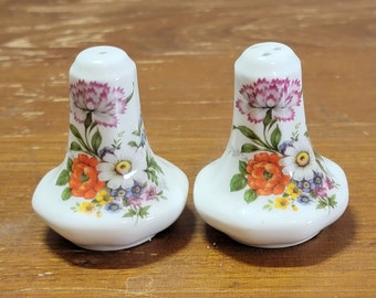 Porcelaine fine Sanford, salières et poivrières florales avec les deux bouchons, excellent état - Fabriqué en Angleterre