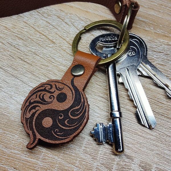 Porte-clés ying-yang en cuir véritable fabriqué à la main