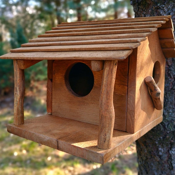 SQUIRREL HOUSE Box Home Hotel, Unique Rustic Wooden Handmade Garden Decore, Nesting Condo Nestbox Feeder for Squirrels Squirel Squrriel