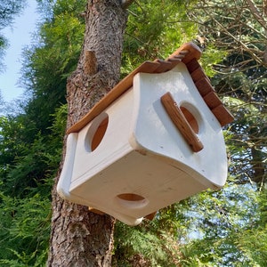 Shabby Chic White SQUIRREL HOUSE box | Rustic wooden shelter for Wild Squirrels | Handcrafted & Stylish