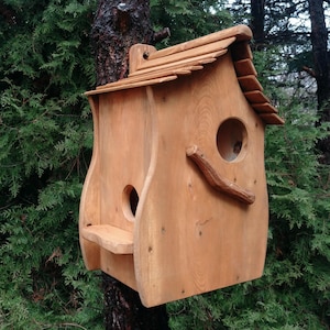 Groot eekhoornhuis | Nestkast voor grijze en rode eekhoorns of aardeekhoorns | Handgemaakte rustieke houten buitentuin Home Shelter Hotel Feeder