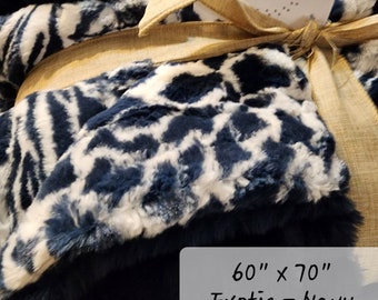 Exotic - Navy and Mini Mink Navy 60 x 70" Throw