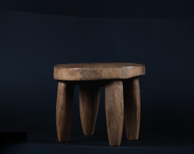 Small round Senufo wooden stool