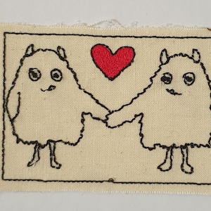Patch thermocollant brodé sur toile - Monsters in love