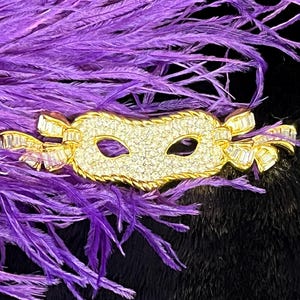 Stunning Swarovski Crystal Masquerade Mask Brooch - Retired Piece
