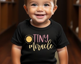 T-shirt à manches courtes en jersey pour bébé Tiny Miracle, cadeau pour enfant, t-shirts graphiques mignons pour tout-petits, cadeau pour bébé