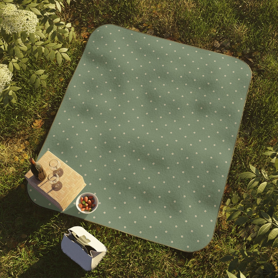 Green Picnic Blanket main image 1