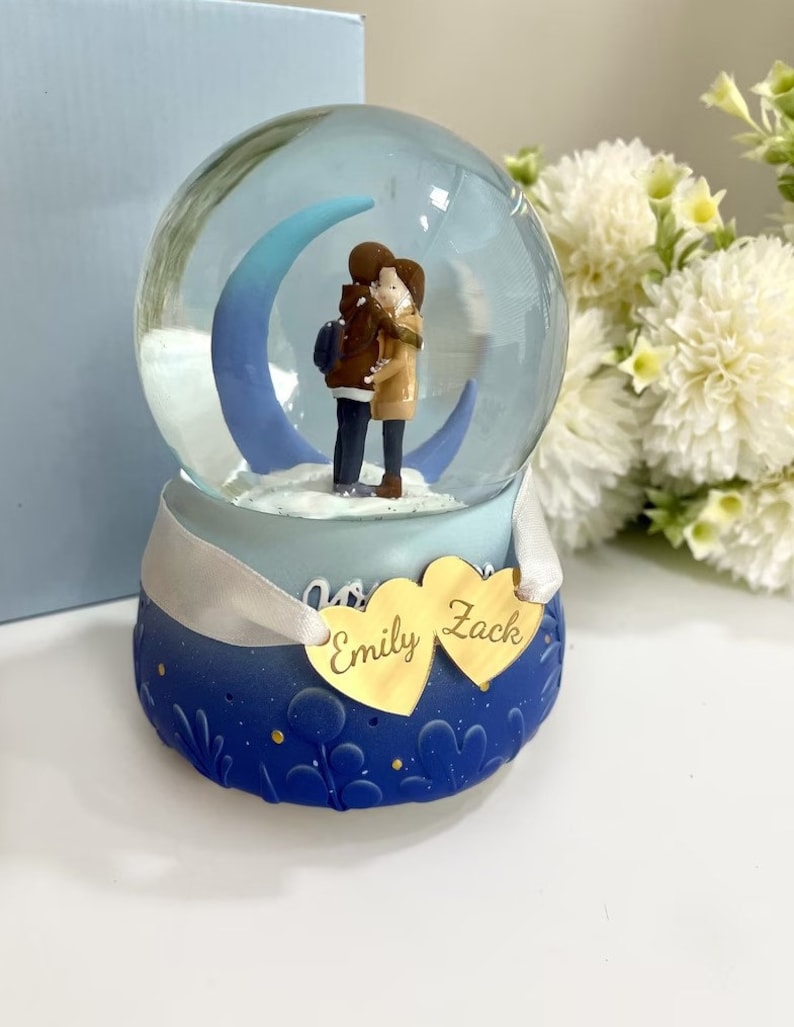 Light Room Snow Blower, Large Snow Globe Custom Couple Snow Globe