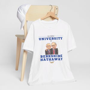 University of Berkshire Hathaway T-shirt: Warren Buffett & Charlie Munger Gift
