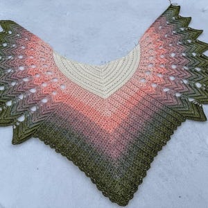 Virkmönster för Veilwyn-sjalen (tyska, engelska) bild 2