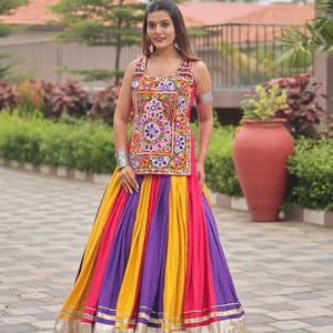Gamthi Work Garba Chaniya Choli with Real Mirror for Navaratri Festival in Cotton