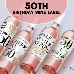 Elegante rosa Blumenweinetiketten für eine stilvolle 50.Geburtstagsfeier, perfektes 50.Geburtstagsgeschenkset-schicke Aquarell-Blumenweinetiketten