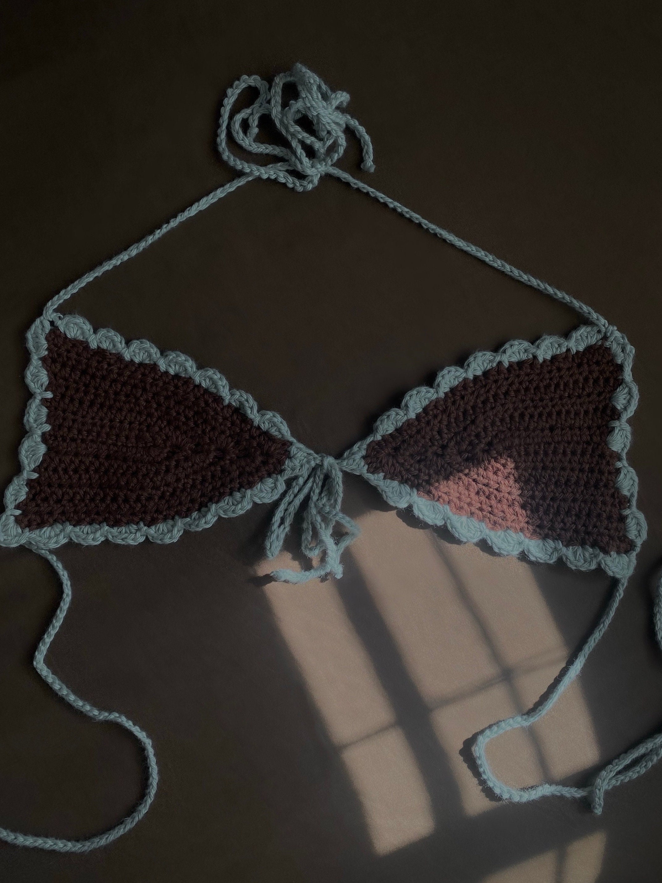 ARTICHOKE CROCHET BIKINI TOP main image 0