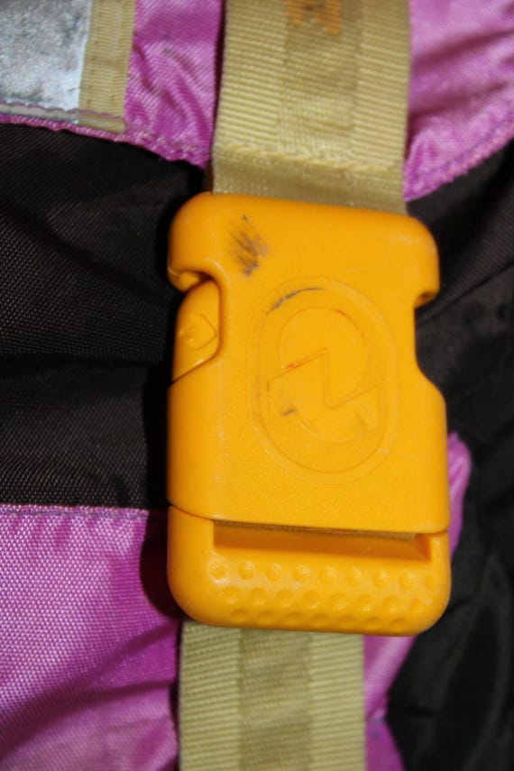 Invicta Fluo Vintage 90s Backpack – Original Iconic Model - Etsy
