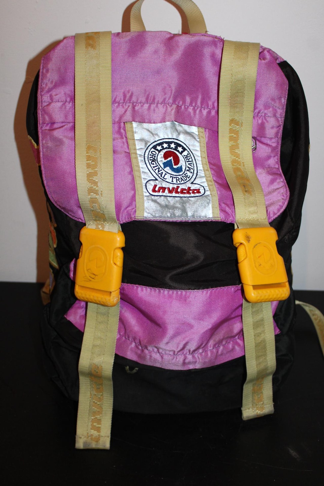 Zaino Invicta Fluo Vintage Anni '90 – Modello Originale Iconico