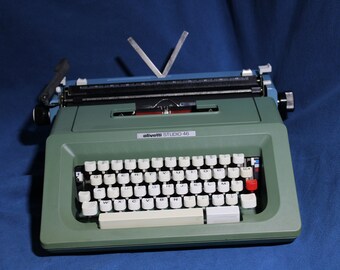 Olivetti Studio 46 Bicolour Green/Blue - Italian Keyboard with Case 1970
