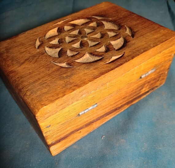 Wood Trinket Box - image 2