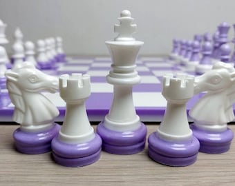 Custom chess sets with chessboard | Size of King 7cm (2.75 inches) | Epoxy resin chess pieces | Unique chess gift | Modern chess present