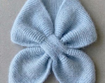 Knitted Bow Scarf, Stylish Keyhole Neck Warmer, Cozy Ascot Scarf, Trendy Hand Made Scarf with Loop, Angora scarf, PDF