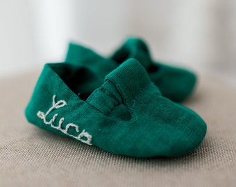 Organic Linen Shoes With Baby Name, Embroidered Crawling Shoes, Unisex Non Slip First Walk Little Shoes, Handmade Baby Slippers