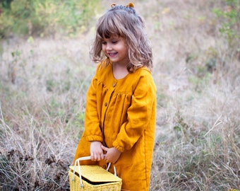 Girls Linen Dress, Mustard linen dress,  Fall linen Dress, Toddler linen dress, Vintage linen Girls Dress, linen dress with pockets