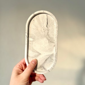 Ovales Marmor Tablett Schmuckschale Beton Minimalistische Deko Untersetzer Ablage für Schlüssel Boho Heimdeko Beige Aesthetic Bild 7