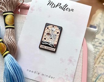 Skeleton Coffee Needle Minder, Tarot Card Needle Magnet, Gothic Needle Keeper, Coffee Lover Needle Holder, Cross Stitch, Embroidery, Sewing
