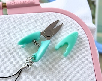 Mini scissors, Cross stitch scissors, Embroidery scissors, Magnetic scissors, Small scissors, Travel scissors, Craft scissors, Thread snips