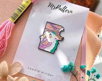 Kawaii Anime Dragon Needle Minder, White Dragon Magnetic Needle Holder for Cross Stitch and Embroidery, Sewing Accessory