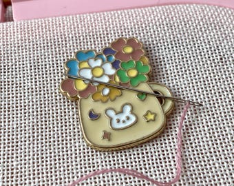 Flowers needle minder, Small magnetic needleminder, Cross stitch needle storage, Cute needle nanny, Needle magnet, Needle keeper, Embroidery