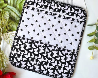Project bag for embroidery and cross stitch projects, Storage travel hand sewing projects, Project case, Vinyl-fronted project pouch