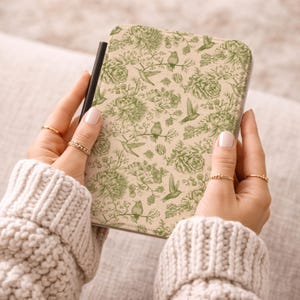 Vintage Birds and Flowers Kindle Paperwhite Case 2024, Toile De Jouy Kindle Case, Kindle Colorsoft Case, Gift for Books Lover
