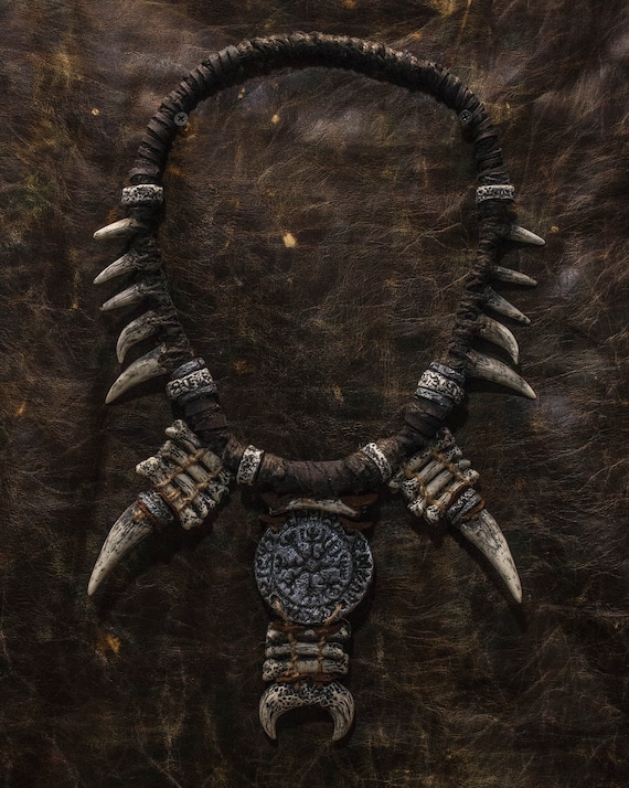 Agishjalm Rune Necklace
