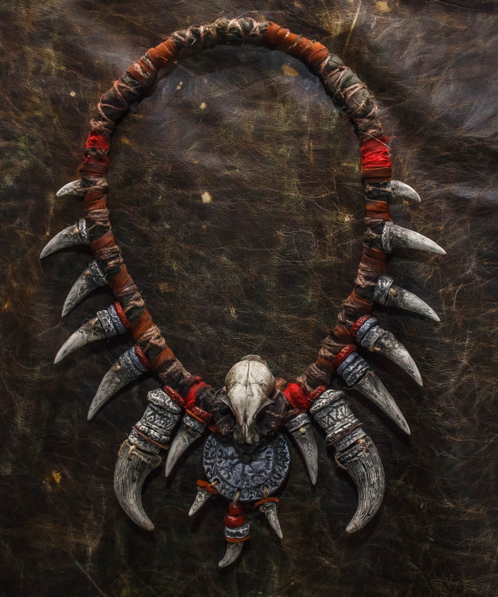 Plastic Cat Skull Neck Jewelry