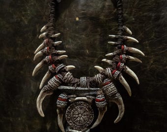 ブン様依頼アイテム（Bone necklece 10本Ver） Handmade Fang and Bone Necklace | Theater Props | Fantasy LARP