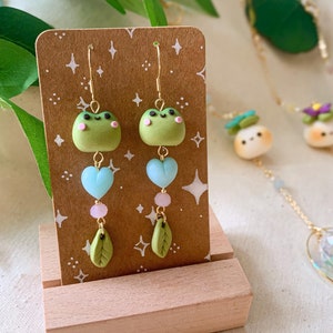 Frog earrings in polymer clay, emerald crystal bead, blue color, pink color, frog jewelry, hypoallergenic