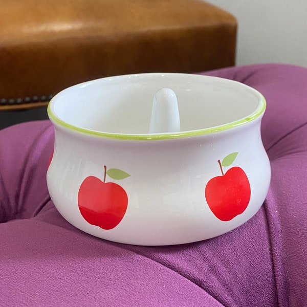 1970’s Caico apple baker or ring dish!