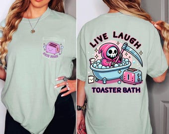 Camiseta de bolsillo Comfort Colors® con diseño de tostadora y baño, humor negro