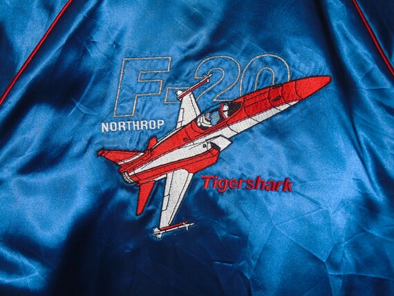 TEAM TIGERSHARK F-20 Northrop Fighter Jet Satin J… - image 8