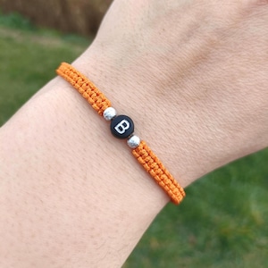 Juego de 2 Pulseras Personalizadas con Letras en Plata Negra y para Parejas/Amistades/Pulseras para Hombre y Mujer, Regalo de San Valentin