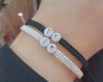 Pulseras de amor para parejas con corazón dorado y cuentas de letras redondas blancas, pulsera anudada ajustable personalizada, pulseras a juego, pulsera gemela