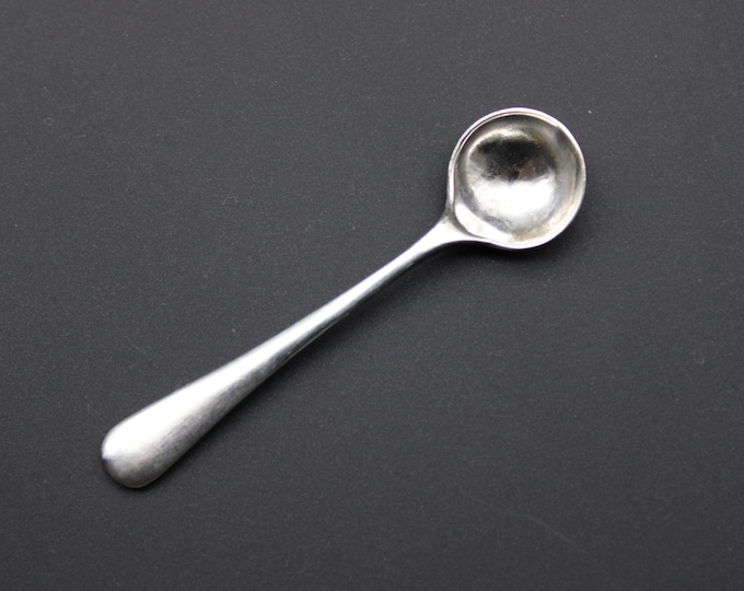 A E S Banrnsley, Birmingham, Sterling Silver Condiment Spoon