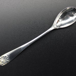 En Hawksworth, Eyre & Co., Sheffield, kryddsked i sterlingsilver