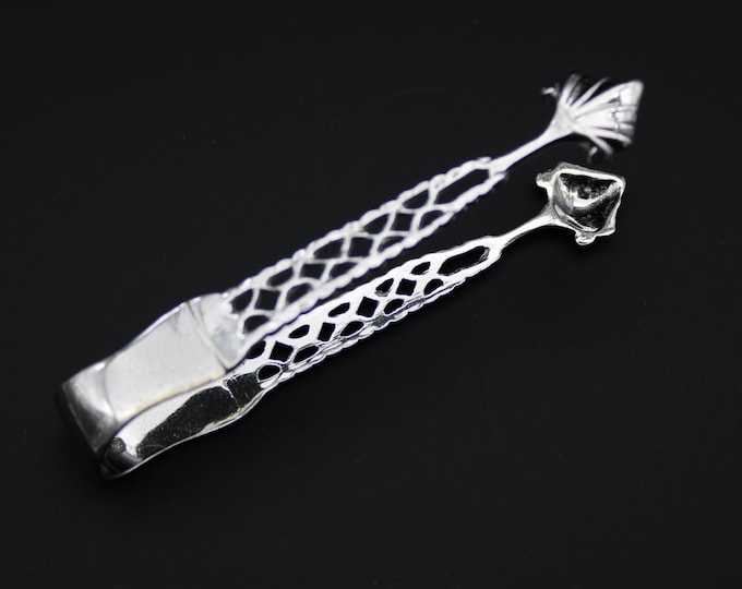 A Pair of John Millward Banks, Birmingham, Edward VII Silver Sugar Tongs